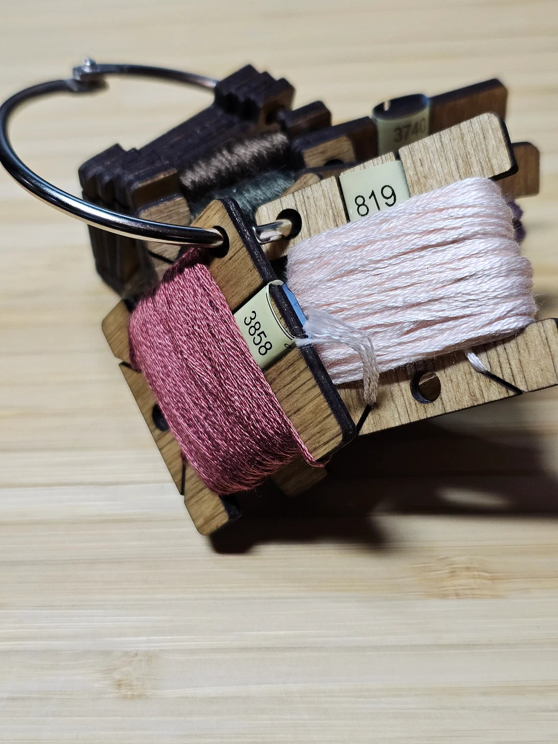 Set of 50 Wooden 3MM Embroidery Floss Bobbins For Cross Stitch, Embroidery, Needlepoint