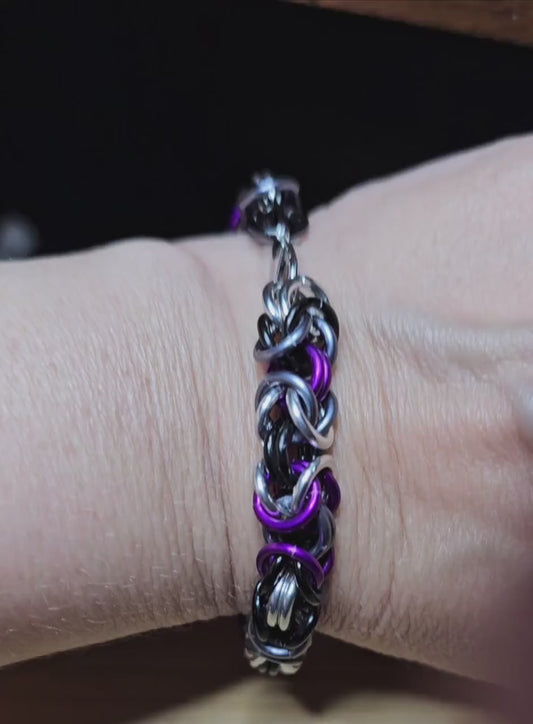 Asexual PRIDE Byzantine Chainmail Bracelet in Purple, Black & Gray - LGBTQIA Pride Jewelry